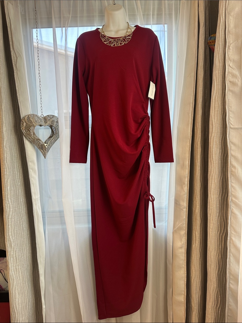 Alexia Admor Long Sleeve Ruched Maxi Dress in Burgundy